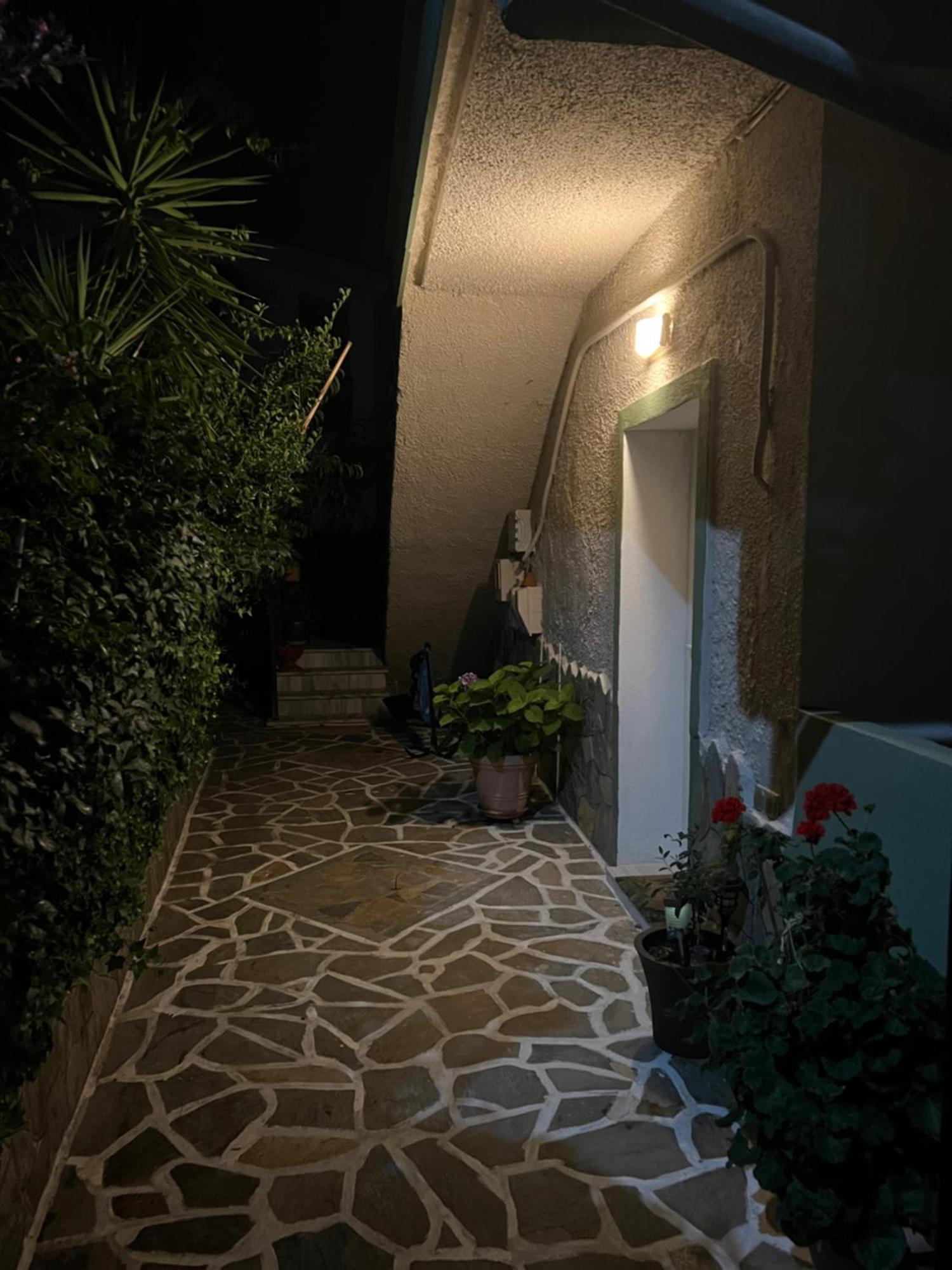 Olive Studio & Apartments Керамоти Екстериор снимка