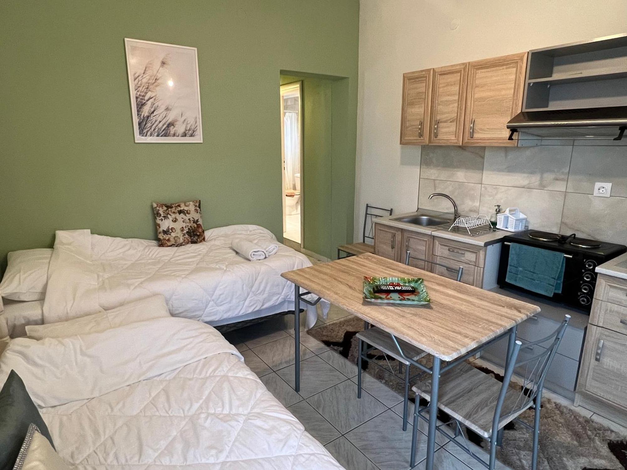 Olive Studio & Apartments Керамоти Екстериор снимка